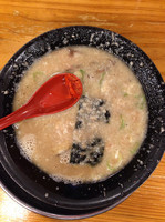 「ラーメン黒こってり¥690+替玉¥100」@火の国 文龍 総本店の写真