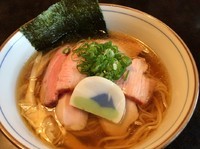 「【２周年記念】感謝（驚）中華そば・淡口／900円」@中華そば 四つ葉の写真