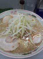 「普通盛り　チャーシュー入り」@ラーメン 神田店の写真
