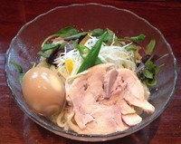 「山葵～わさび～(6月･7月限定)＋味玉＋半鶏叉焼丼」@こくまろ鶏らーめん 久久の写真