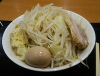 「大ラーメン味玉（ヤサイ・ニンニク）」@ジャンクガレッジ イオン北戸田店の写真