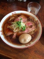 「味玉中華そば850円+たきこみご飯100円」@中華そば しば田の写真