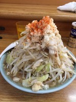 「小ラーメン+ニンニク+脂+野菜 650円」@ラーメン そらの写真