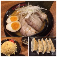 「特製小樽味噌ラーメン 1060円　餃子＆チャーハン」@味噌っち 岩岡屋の写真