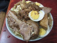 「国産ブタメン（１１５０円）＋茹で卵２個」@ラーメン富士丸 神谷本店の写真