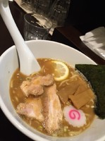 「ラーメン」@ガンプの写真