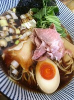 「煮干しそば黒醤油680円」@中華そば よしかわの写真