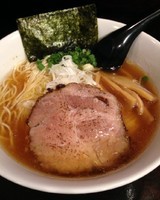 「淡麗鶏ソバ（醤油 ￥750）」@自家製麺ほうきぼし 神田店の写真