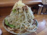 「ラーメン豚増し＋全増し」@ラーメン そらの写真