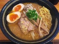 「味玉味噌らーめん（８６０円）」@らーめん 味噌ガッツ お花茶屋店の写真