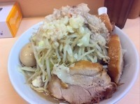 「ラーメン+味玉（麺少なめ・にんにく・あぶら）」@自家製ラーメン 大者の写真