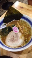 「醤油ラーメン」@麺屋十王 八幡山店の写真