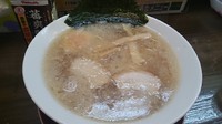 「背脂らーめん594円」@拉麺本家夢屋 扇町店の写真