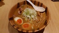 「濃厚味噌ラーメン＋味玉子」@さっぽろ 火武偉 恵比寿店の写真