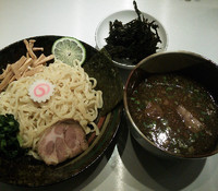 「醤油つけめん￥８５０＋岩のり￥１００」@NOODLE BAR 櫻 -SAKURA-の写真