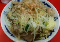 「ラーメン麺少な目　ヤサイニンニクアブラ　680円」@ラーメン二郎 松戸駅前店の写真