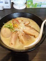 「濃厚鶏塩らーめん全部のせ」@麺屋 にし田の写真