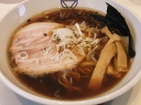 「醬油らぁ麺（700円）」@らぁ麺食堂 吉凛の写真