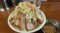 「ラーメン小\700 豚マシ\300」@ラーメンの店 どでん 北浦和店の写真