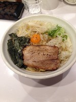 「ぶたまぜそば」@ぶっと麺 しゃにむにの写真