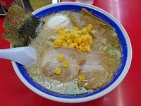 「スペシャルラーメン（980円）麺硬め・カラメ・油多め」@MURAYAMAホープ軒 本店の写真