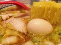 「おいしいラーメン(680円)」@どうとんぼり神座 渋谷店の写真