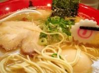 「味玉豚鶏中華そば(890円)」@赤備の写真