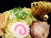 「油そば(並)(690円)」@油そば専門店 ぶらぶら 横浜本店の写真