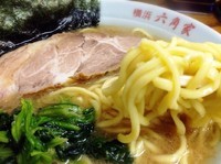 「ラーメン(650円)」@六角家 六角橋本店の写真