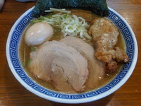 「得製ラーメン濃厚並盛(980円)」@神勝軒の写真