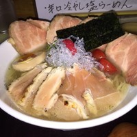 「冷やし塩らーめん」@ジャンクストーリー 本店の写真