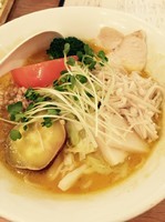 「ニンジンベジsoba」@ヤマギシカズオ ヌーベルバーグ エチカ池袋店の写真