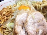 「小ラーメン(650円)+汁なし(80円)」@ラーメン二郎 横浜関内店の写真