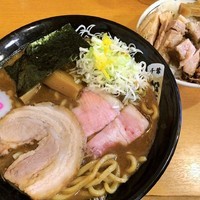 「中華そば（小）780円特製御飯180円ビール500円」@中華蕎麦 とみ田の写真