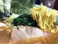 「ラーメン(750円)」@横浜家系 侍 渋谷店の写真