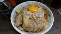 「小豚ダブル 汁なし＋ニンニク&脂」@ラーメン二郎 横浜関内店の写真