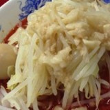 辛ラーメン  麺少なめ（全増しニンニクダブル）