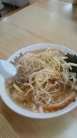「チャーシュー麺&ﾄｯﾋﾟﾝｸﾞ白ネギ」@田村屋の写真