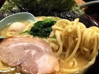 「ラーメン(690円)」@横浜家系ラーメン 壱角家 新宿中央東口店の写真