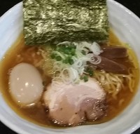 「手もみ中華そば  ６５０円＋味玉」@まぜそば 一心不乱の写真