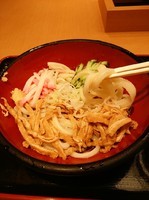 「冷やしきつね480円」@かのや 新橋駅構内店の写真