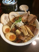 「プレミアム肉そば1100円位だったかな？」@肉そば総本山 神保町 けいすけの写真