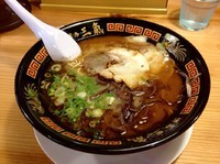 「負けん氣ラーメン ¥730+替玉¥10」@博多三氣 瑞穂店の写真