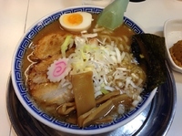 「大勝軒らーめん （中盛同額、850円）」@らーめん 凌駕の写真