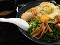 「まぜそば大盛+味玉」@麺創房 無敵家の写真