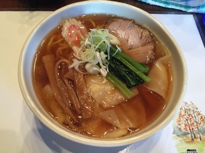 「相模橋本らーめん今味 醤油味+ワンタン」@麺や 菜かむらの写真