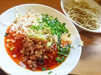 「【限定】台湾つけめん〜食べるつけだれ〜900円（ニンニク+魚粉）」@豚星。の写真