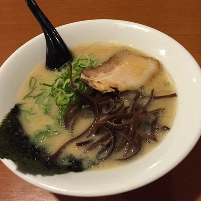 「博多豚骨 らぁめん」@博多拉麺 一休 本店の写真