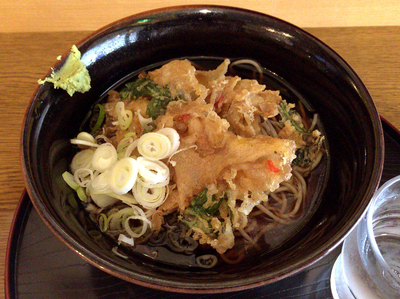 「冷やし天ぷらそば(350円)」@めん処 でんの写真