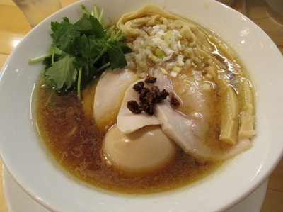 「鶏SOBA+味玉　「800円+サービス」」@セサミ vege noodleの写真